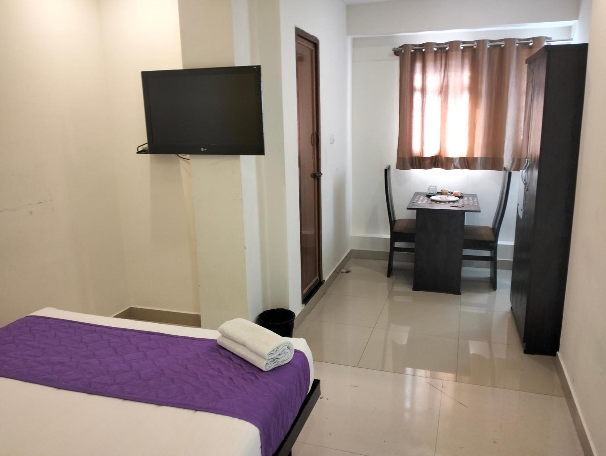 Hotel Sy Comforts 벵갈루루 외부 사진