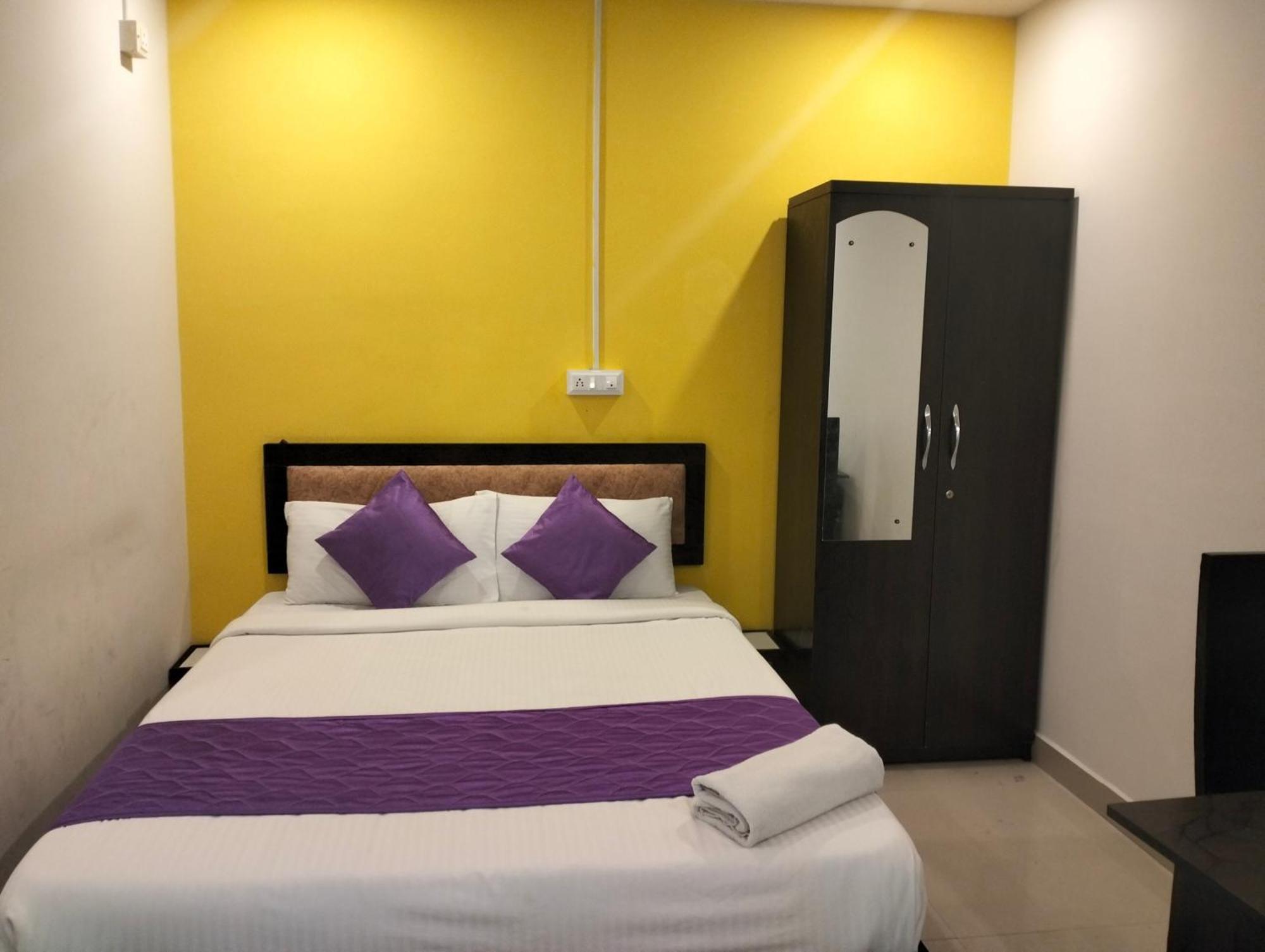 Hotel Sy Comforts 벵갈루루 외부 사진